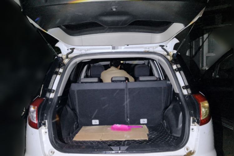 Used Geely Auto GX7 2015 Classic Edition 1.8L Manual Urban Model China IV Trunk