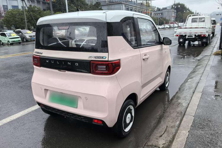 Used Wuling Hongguang MINIEV 2021 Macaron Premium Model – Lithium Iron Phosphate