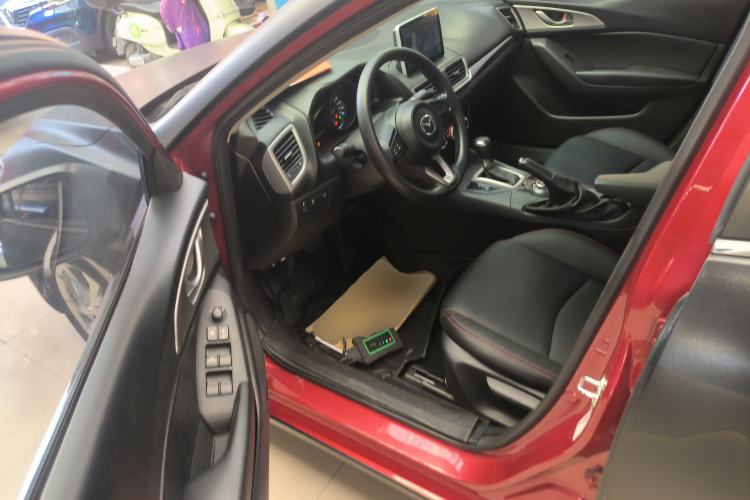 Used Mazda Mazda 3 Axela 2017 Sedan 1.5L Automatic Comfort Model Emission Standard China V