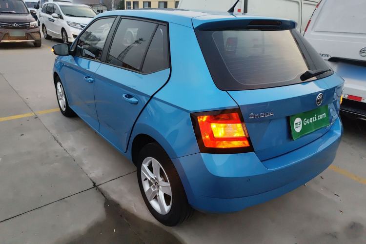 Used Skoda Fabia 2017 1.4L Automatic Car Enjoy Edition