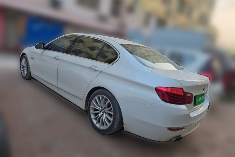 Used BMW 5 Series 2014 525Li Luxury Design Package Rear Left 45 Deg