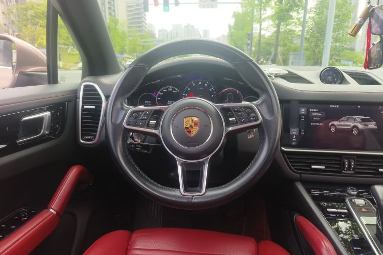 Used Porsche Cayenne 2019 Cayenne 3.0T Steering Wheel