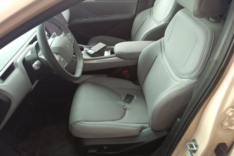 Used XPeng MONA M03 2024 620 with Ultra-Long Range Left Front Seat