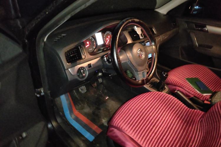 Used Volkswagen Lavida 2015 1.6L Manual Fashion Edition