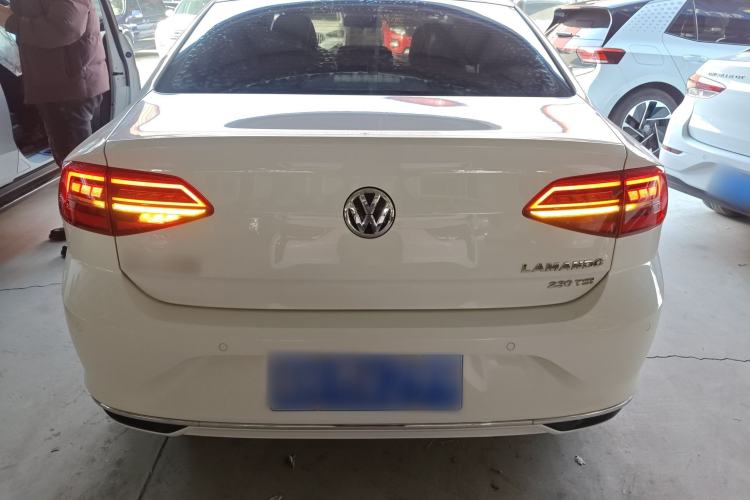 Used Volkswagen Lamando 2021 230TSI DSG Fashion Edition