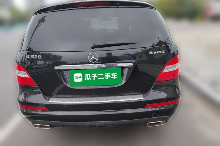 Used Mercedes-Benz R-Class 2017 R 320 4MATIC Business Edition Prestige Model
