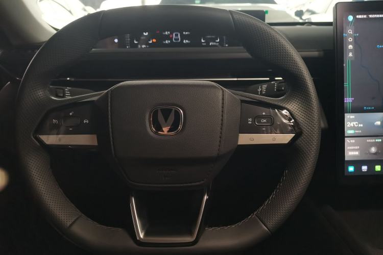 Used CHANGAN Eado 2024 1.5T GDI Automatic Prestige Edition Steering Wheel