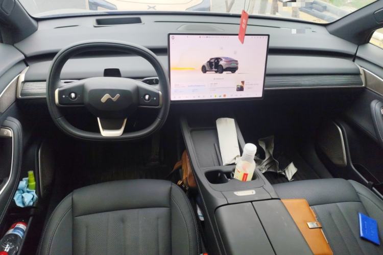 Used ONVO L60 2024 60 kWh Rear-Drive Version