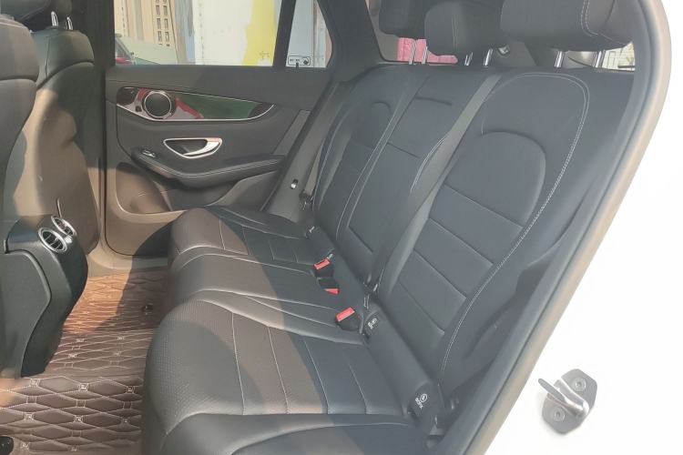 Used Mercedes-Benz GLC 2018 GLC 260 4MATIC Luxury Model