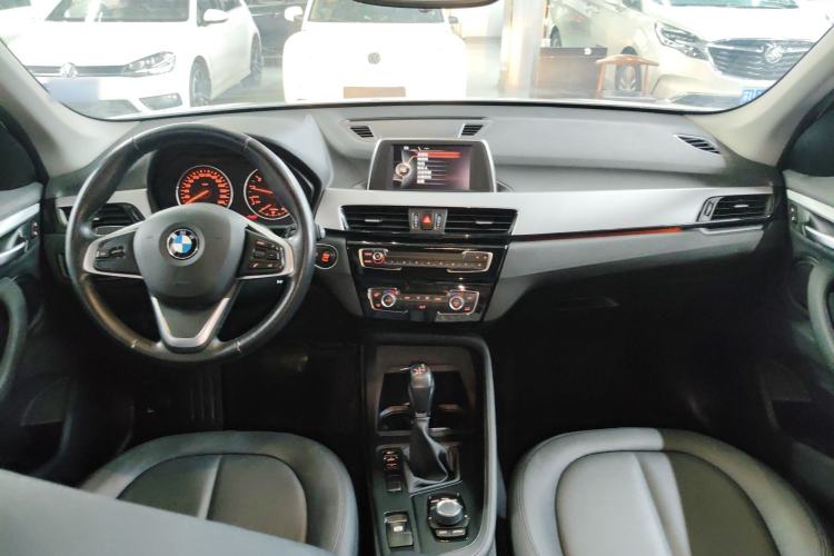Used BMW X1 2016 sDrive18Li Fashion Model Center Console