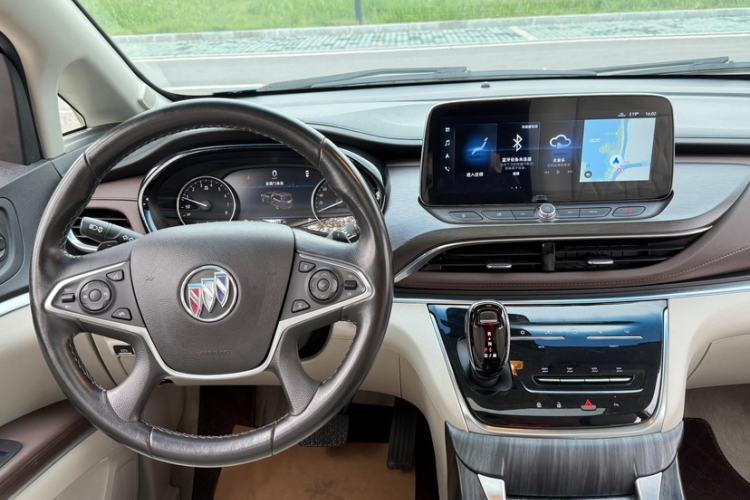 Used Buick GL8 2021 Land Cruiser Executive Class 652T Luxury Model
