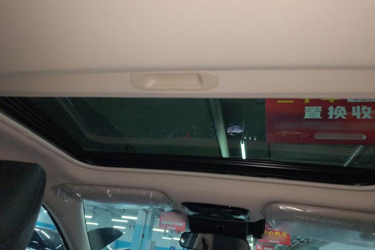 Used Toyota Camry 2026 Model Dual-Engine 2.0HSE Sport Lite Edition