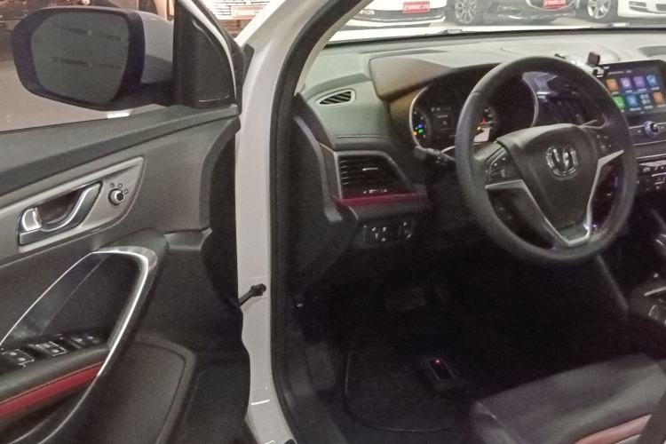 Used CHANGAN CS55 2018 1.5T Automatic Colorful Edition China V Standard