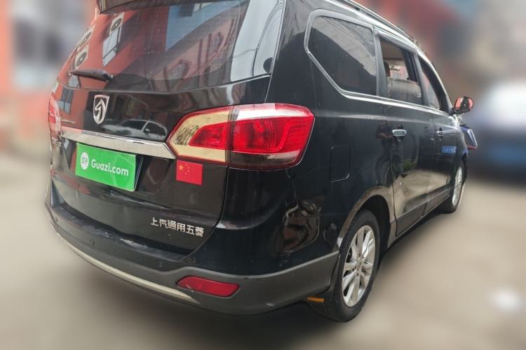 Used Baojun 730 2014 1.5L manual Comfort version 7 seats
