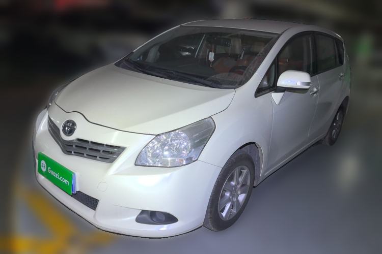 Used Toyota Verso 2014 Starlight 180E CVT Elite Edition