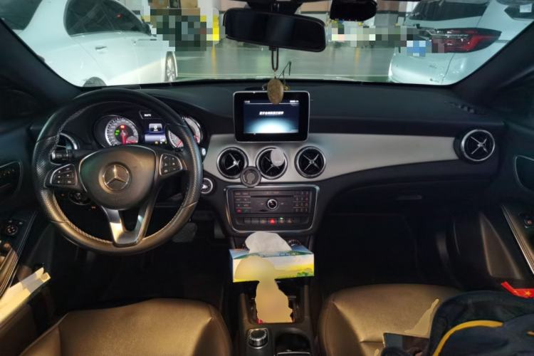 Used Mercedes-Benz CLA 2015 CLA 200 Center Console