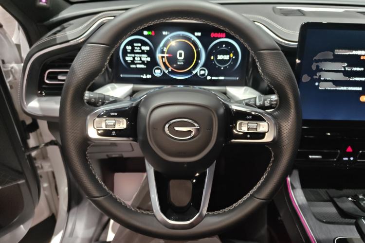 Used GAC Trumpchi GS8 2022 Linghang Series 2.0 TGDI Two-Wheel-Drive Luxury Smart Connectivity Version (7 Seats)