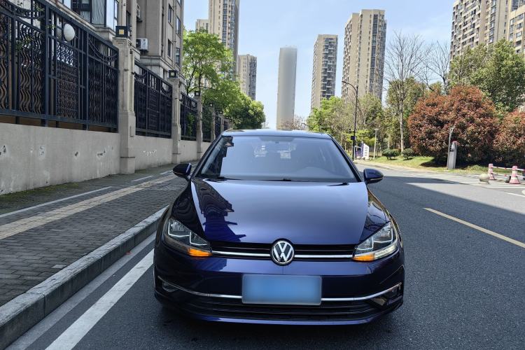 Used Volkswagen Golf 2018 1.6L Automatic Comfort Model Exterior 1