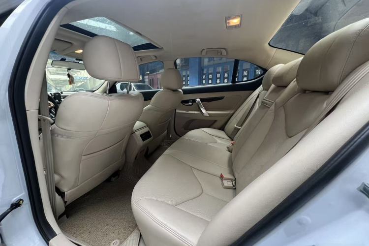 Used Changan Raeton 2013 1.8T Automatic Prestige Model China IV Standard
