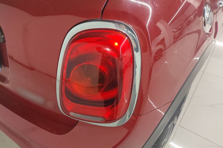 Used MINI MINI 2016 2.0T COOPER S Pioneer Edition Five-Door Model