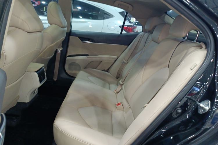 Used Toyota Camry 2021 2.5G Luxury Edition