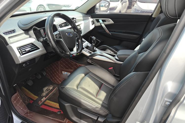 Used Geely Auto Emgrand X7 Sport 2018 1.8TD Manual Two-Wheel Drive Zhiya Model
