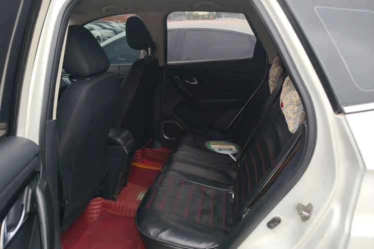 Used FAW Senya R7 2016 1.6L Manual Comfort Model Left Rear Seat