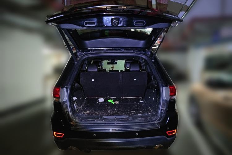 Used Jeep Grand Cherokee 2017 3.0L Comfort Navigation Edition
