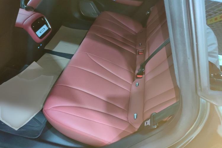 Used EXEED Star Era ES 2025 All-Electric Pro Four-Wheel Drive 77 kWh Left Rear Seat