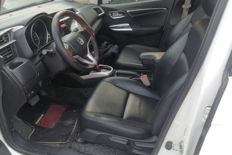 Used Honda Fit 2014 1.5L EX CVT Elite Model Left Front Seat