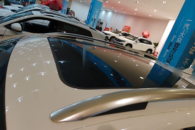 Used Volkswagen Tacqua 2023 200TSI DSG Joy-Connect Edition Roof