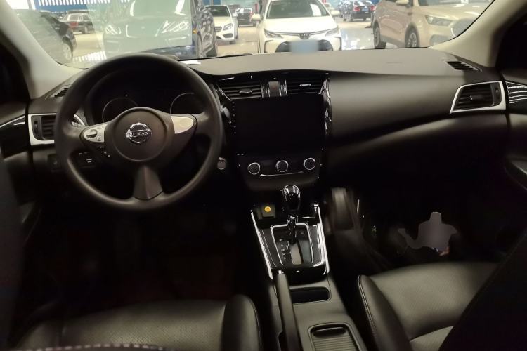 Used Nissan Sylphy 2016 1.6XV CVT Smart Enjoyment Version Center Console