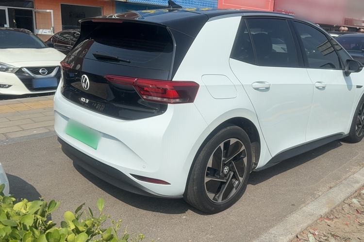 Used Volkswagen ID.3 2022 Active Pure Intelligent Enjoyment Edition