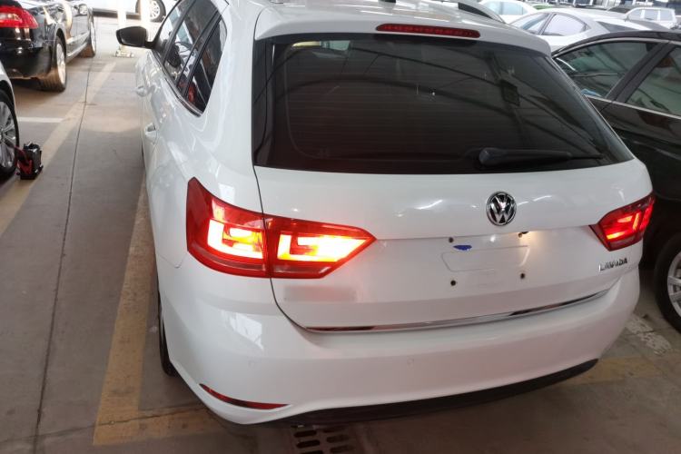 Used Volkswagen Gran Lavida 2015 1.6L Automatic Comfort Edition Rear