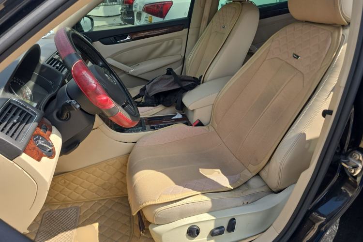 Used Volkswagen Passat 2011 1.8TSI DSG Prestige Edition Left Front Seat