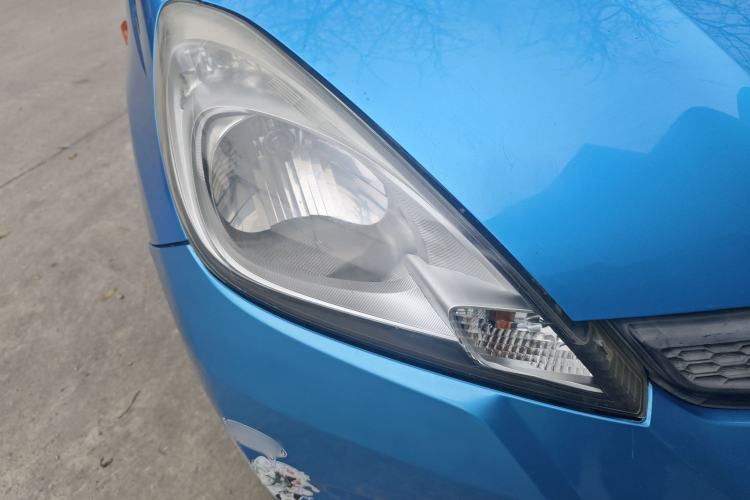 Used Honda Fit 2011 1.3L manual Comfort version
