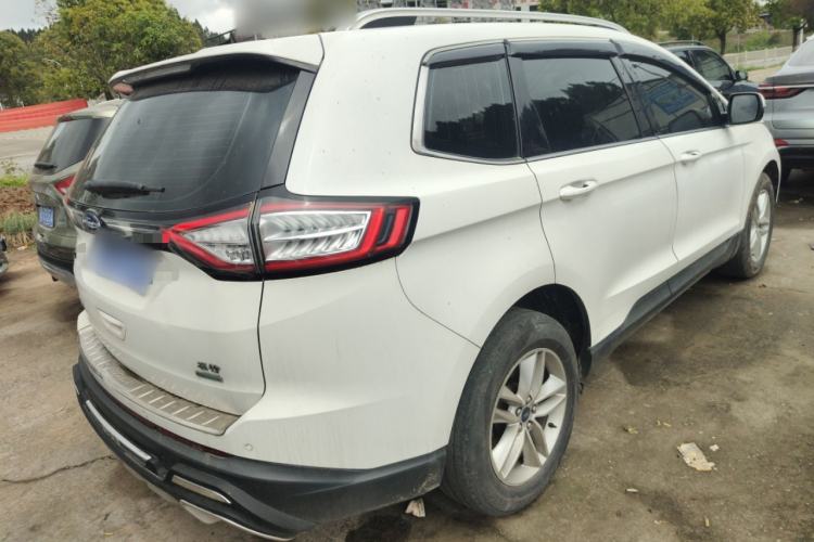 Used Ford Edge 2018 EcoBoost 245 Two-Wheel-Drive Platinum Edition 7-Seater China V Emission Standard
