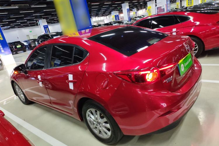 Used Mazda Mazda 3 Axela 2017 Sedan 1.5L Automatic Luxury Model China VI Standard