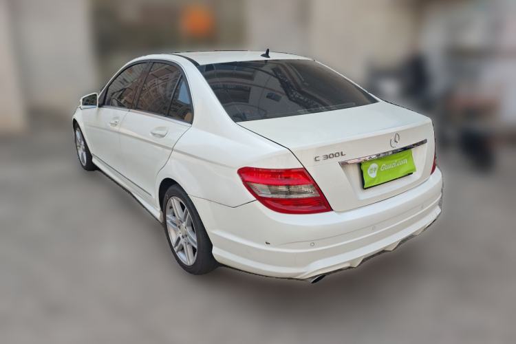 Used Mercedes-Benz C-Class 2010 C 300 Fashion Model