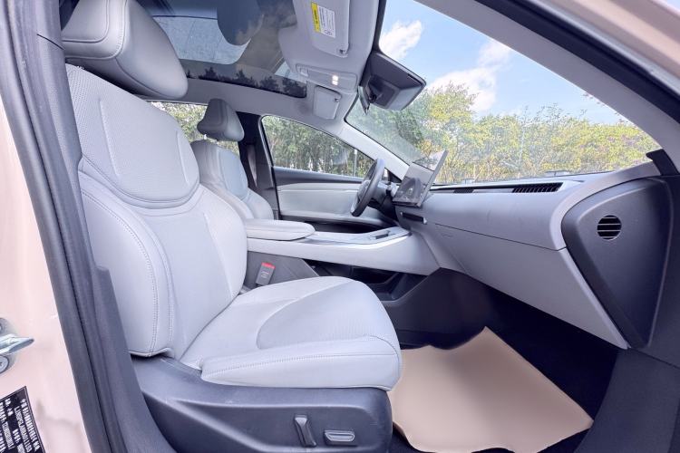 Used XPeng MONA M03 2024 620 with Ultra-Long Range
