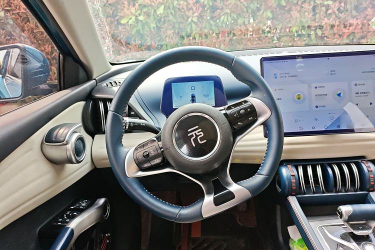 Used BYD Yuan PLUS 2022 510KM Flagship PLUS