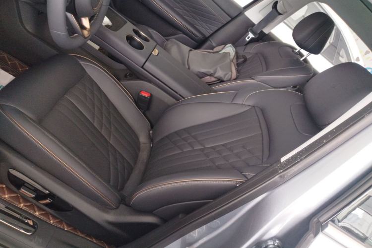 Used Baojun Enjoy 2025 Plug-in Hybrid 140km Standard Version