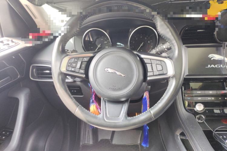 Used Jaguar F-PACE 2019 2.0T Four-Wheel Drive Urban Luxury Edition