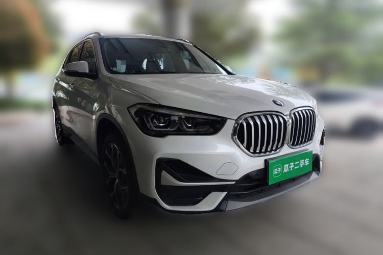 Used BMW X1 2020 sDrive20Li Fashion Model Front Right 45 Deg