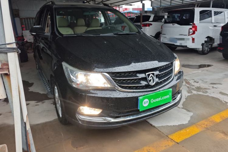Used Baojun 730 2016 1.5T Manual Comfort Version 7 Seats