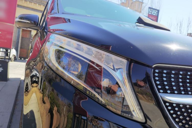 Used Mercedes-Benz V-Class 2021 V 260 L Long-wheelbase Luxury Edition Right Front Headlight