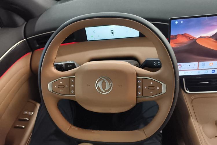 Used Dongfeng Aeolus L8 2025 Model 185KM Dream Edition Steering Wheel