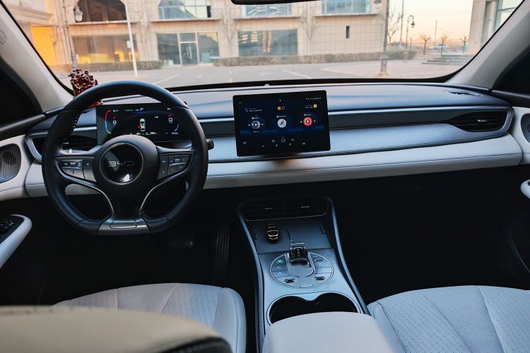 Used BYD Seal 05 DM-i 2025 DM-i Smart Drive 55KM Luxury Model
