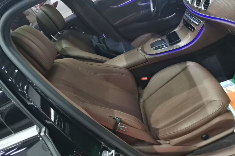 Used Mercedes-Benz E-Class 2022 Revised Version E 300 L Fashion Edition Right Front Seat