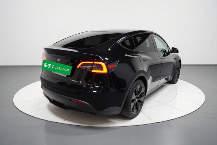 Used Tesla Model Y 2023 Rear-Wheel-Drive Version